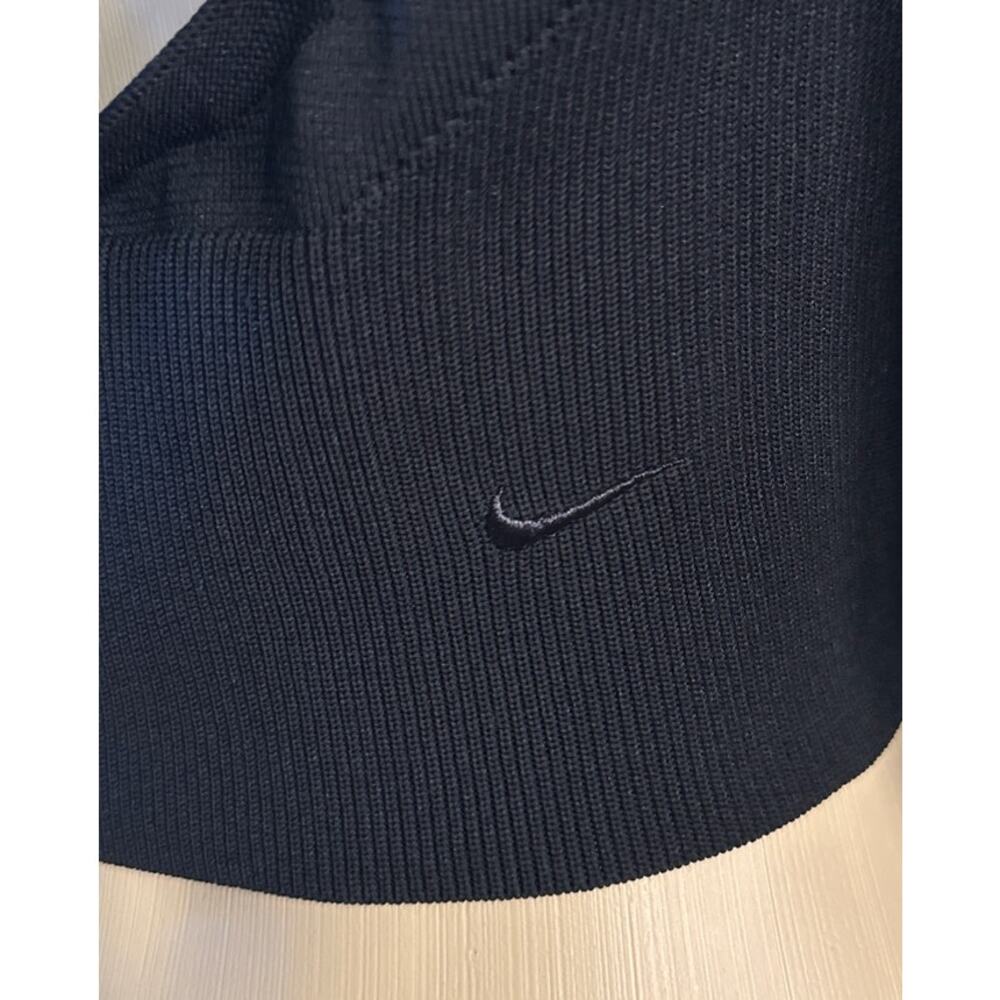 Women M Nike Sportswear Black Chill Knit Crop Top Tee Shirt Sweater Zip FN4689 - Picture 6 of 8